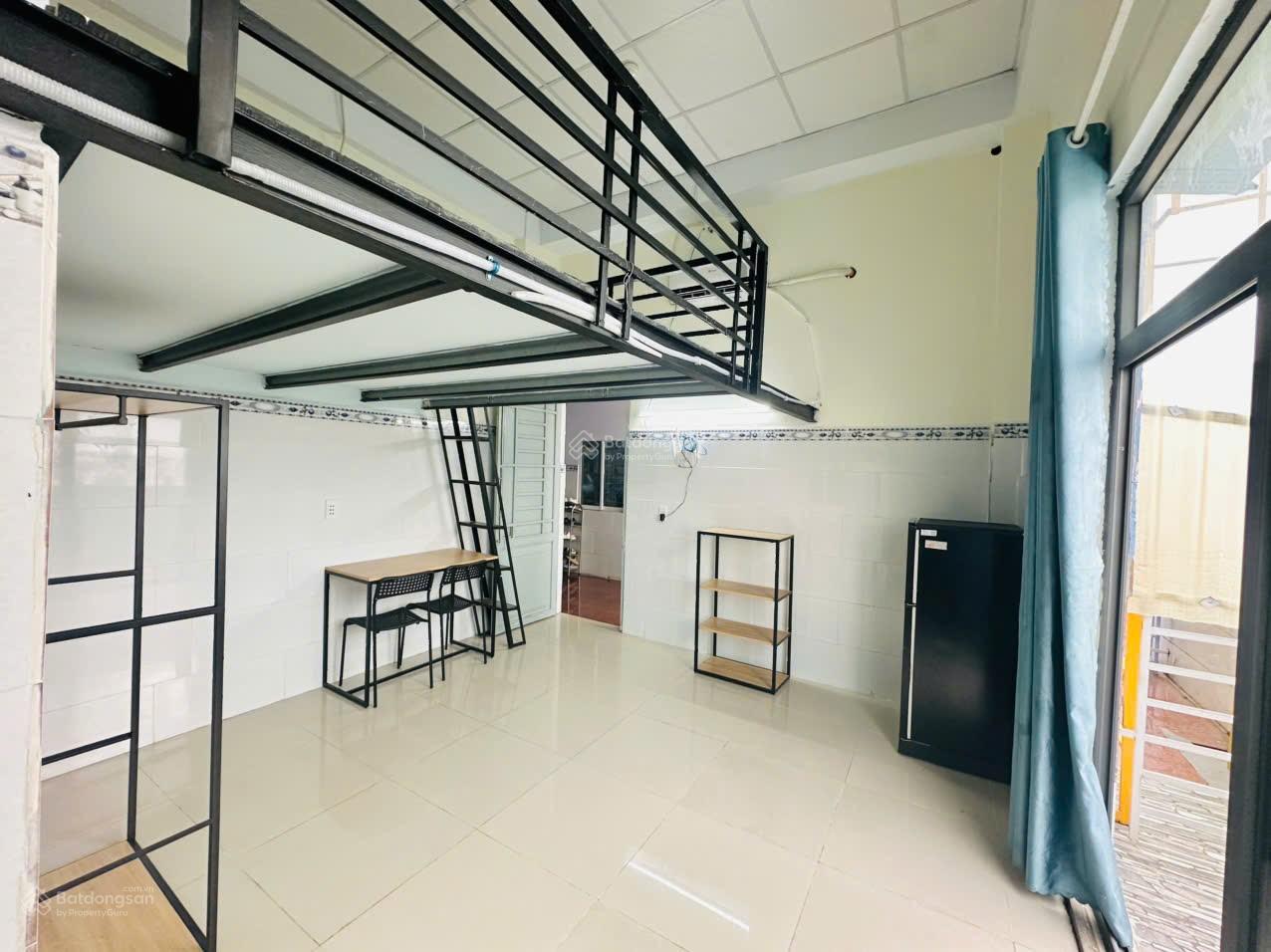 Phòng trọ sinh viên ngay Trường Chinh - Nguyễn Hồng Đào gần ĐH Văn Hiến Phòng trọ sinh viên ngay Trường Chinh - Nguyễn Hồng Đào gần ĐH Văn Hiến