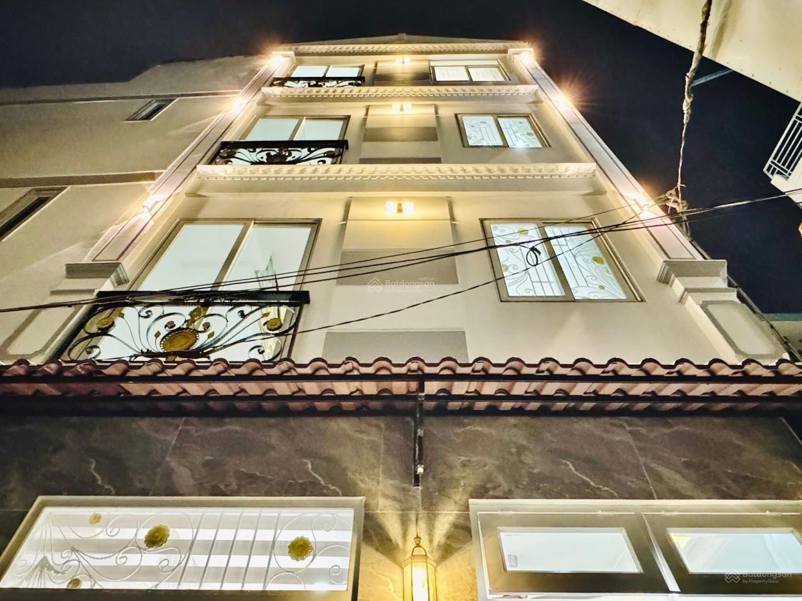 Chị Trang bán gấp nhà đường oto Hồ Văn Huê-P9-Phú Nhuận. Giá 3tỷ450/83.5m2 cho thuê 26tr/th gần chợ