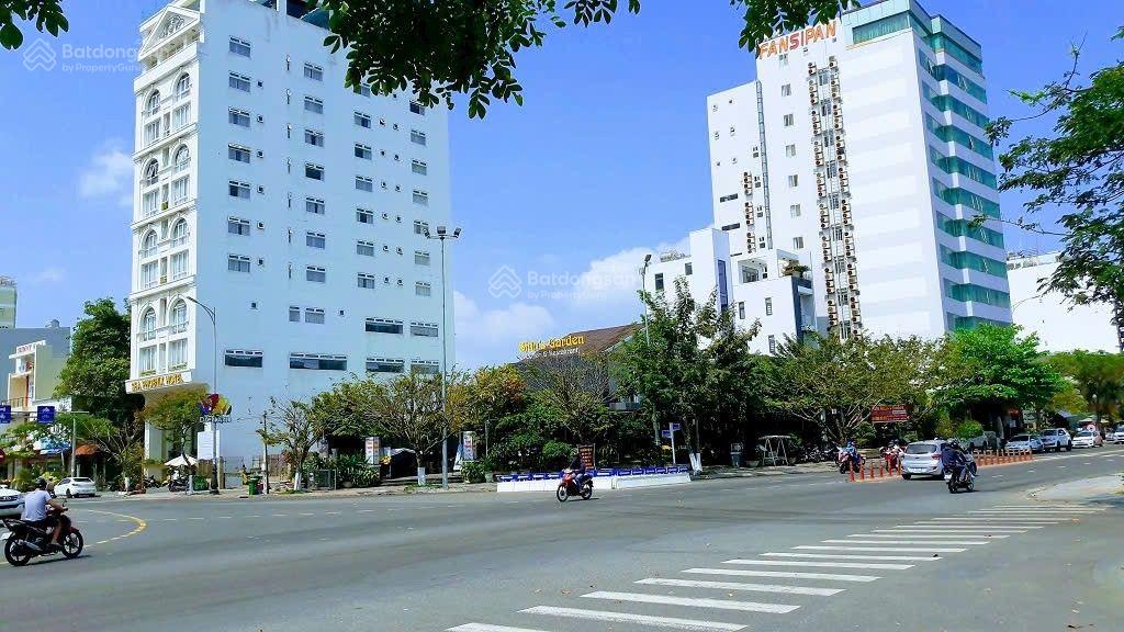 Bán đất đẹp khu biển Mỹ Khê sát Hồ Xuân Hương_ DTĐ: 403m- 300m- 200m- 100m (giá 67tr/m2/lô)