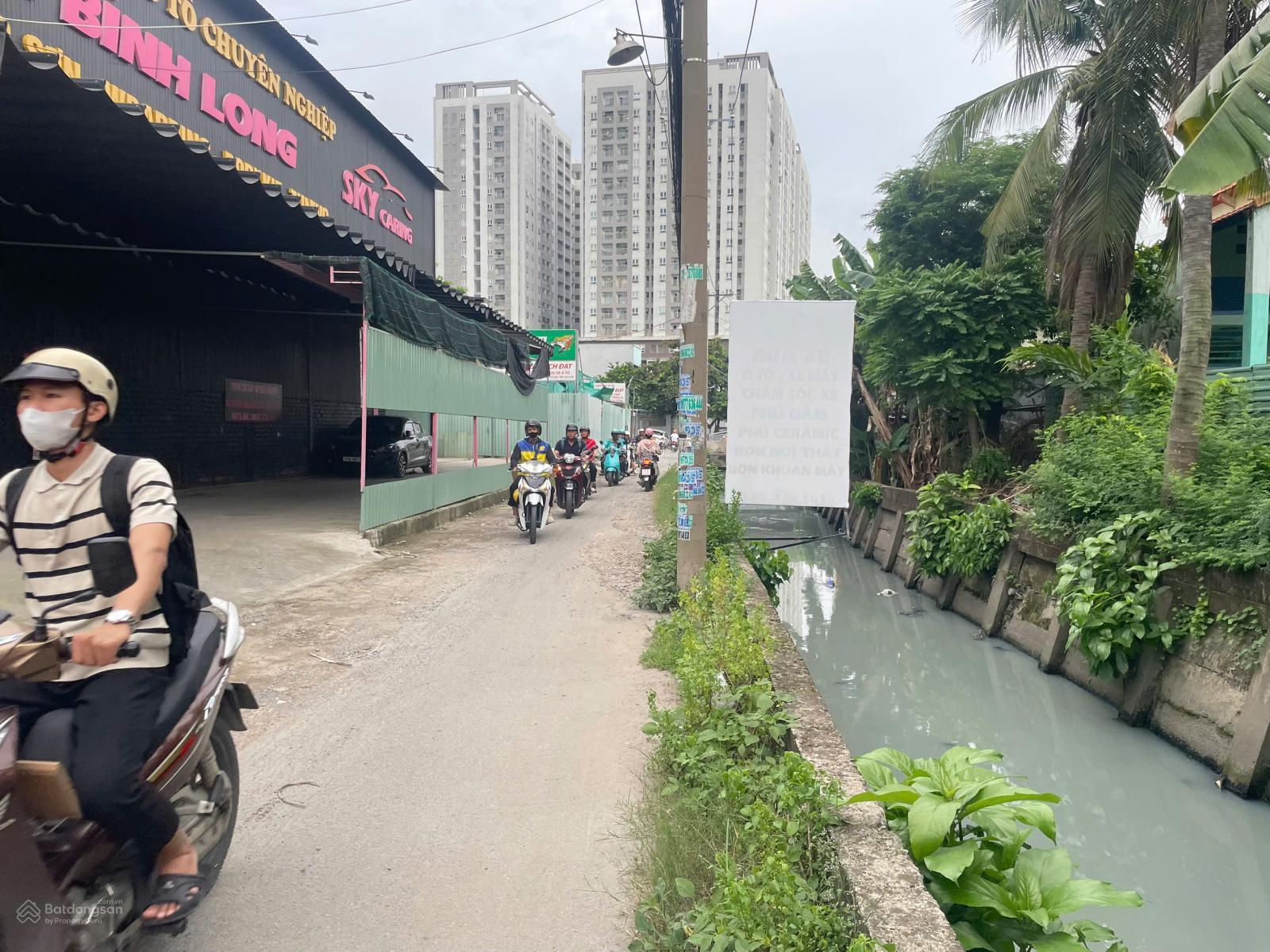 Cho thuê kho, nhà xưởng 450m2 tại Đường Số 4, Trường Thọ, Thủ Đức, 45 triệu