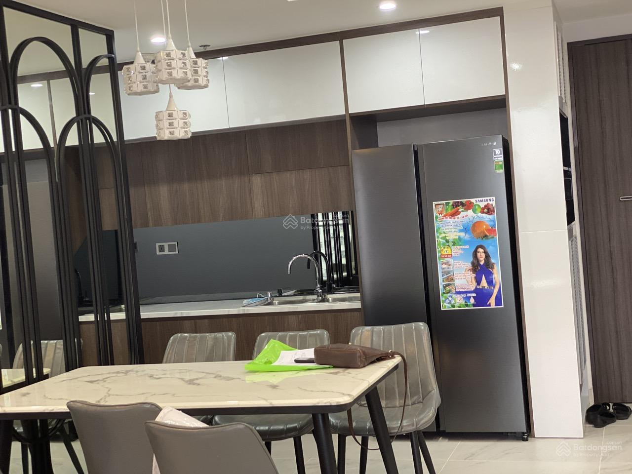 Cho thuê căn hộ Midtown Phú Mỹ Hưng 80m2 2pn 2wc lầu cao view đẹp giá cực tốt