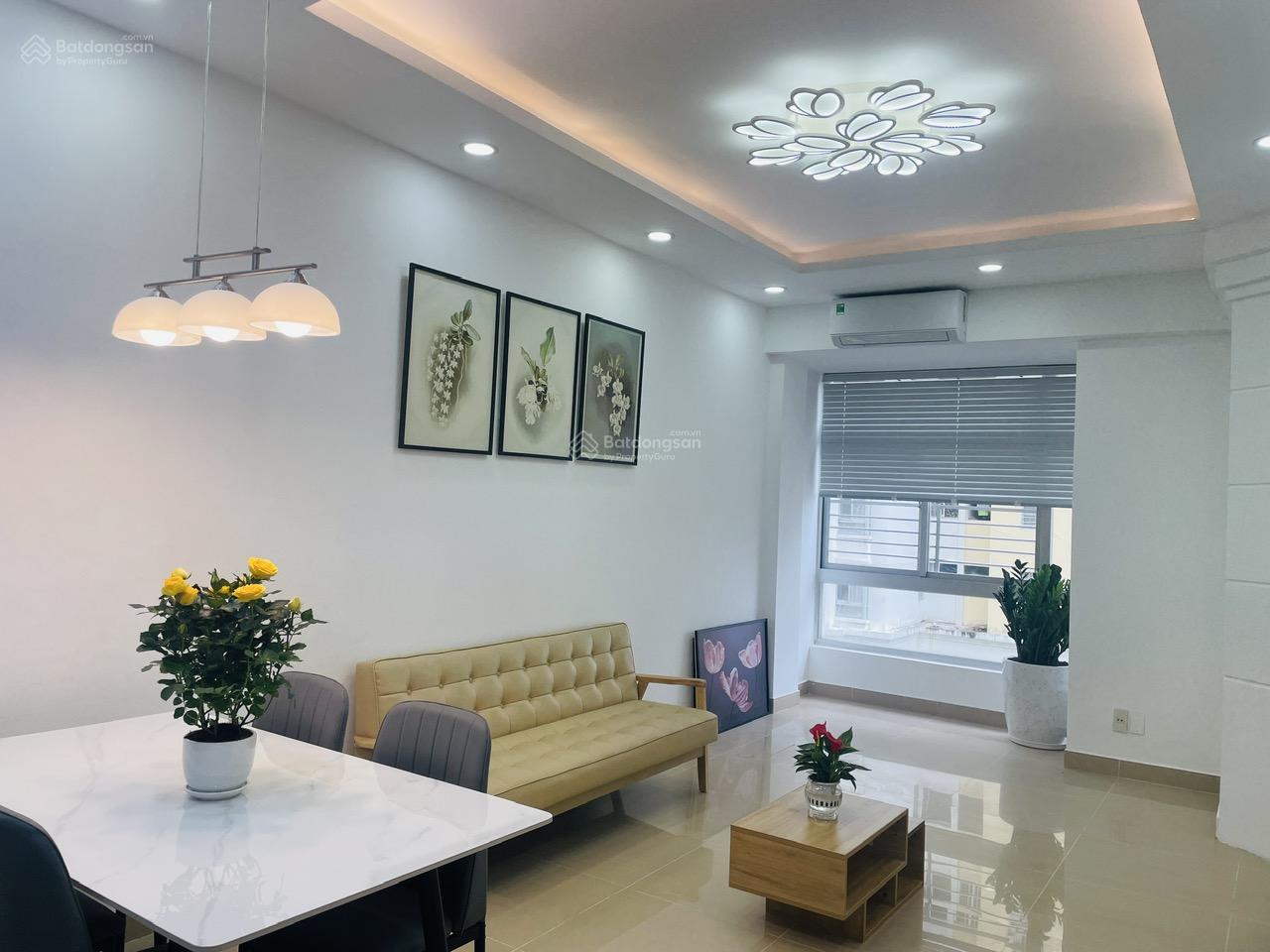 Cho thuê nhanh căn hộ chung cư Sky Garden 2, diện tích 71m2, 02pn, giá 15tr/tháng, xem nhà dễ.