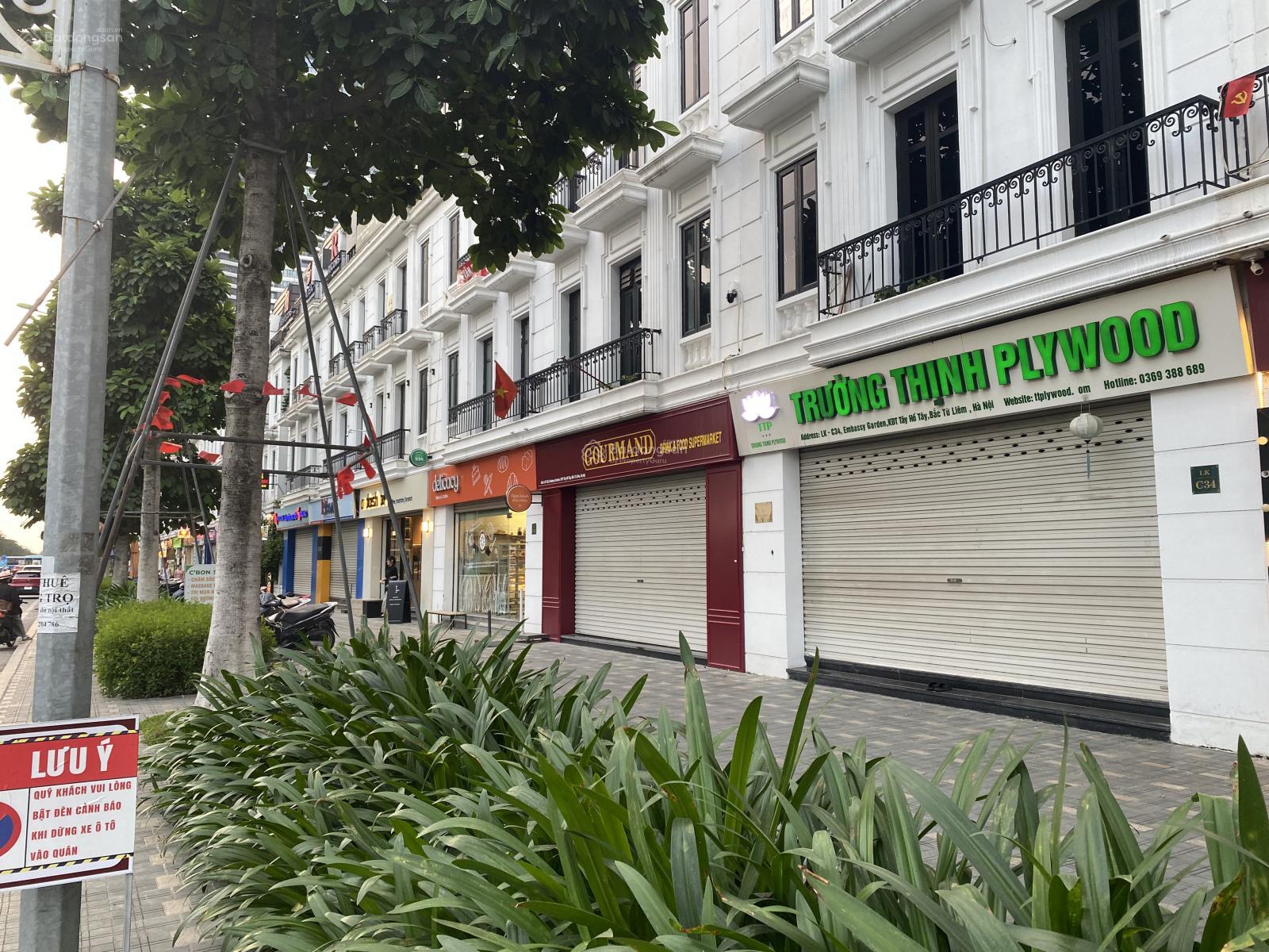 Mới ra: Bán căn LK mặt Xuân La đang kinh doanh tốt: giá 42 tỷ. Thương lượng cho khách thiện chí