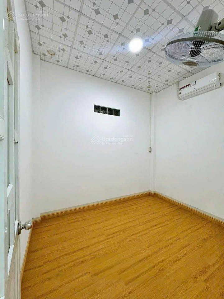 Bán nhà riêng 51m2, giá 2 TỶ 550TR, tại Đường Sư Vạn Hạnh, Phường 12, Quận 10, Hồ Chí Minh Bán nhà riêng 51m2, giá 2 TỶ 550TR, tại Đường Sư Vạn Hạnh, Phường 12, Quận 10, Hồ Chí Minh