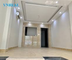 Cho thuê nhà mặt tiền Âu Cơ quận Tân Bình gần Đồng Đen DT 4x22-5 lầu thang máy.Giá 39tr/tháng