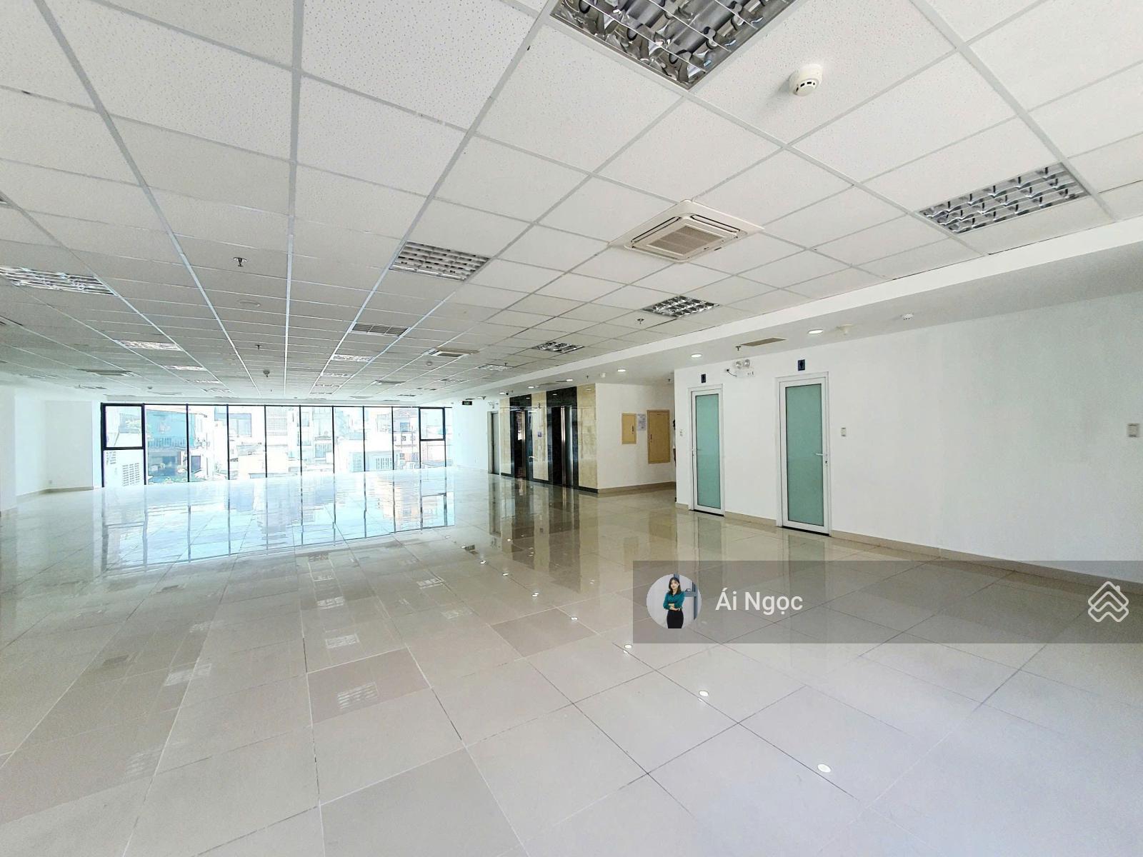 Toà nhà PAX SKY 114 146 148 Lê Lai Phường Bến Thành , Diện tích: từ 55m2 đến 220m2 . Toà nhà PAX SKY 114 146 148 Lê Lai Phường Bến Thành , Diện tích: từ 55m2 đến 220m2 .