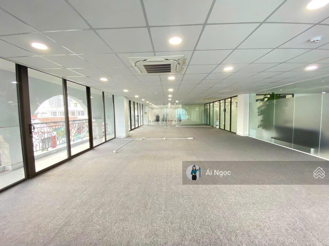 Cho thuê văn phòng tòa nhà Y12 Hồng Lĩnh Cư Xá Bắc Hải Quận 10 - diện tích 180m2 lầu 3 Cho thuê văn phòng tòa nhà Y12 Hồng Lĩnh Cư Xá Bắc Hải Quận 10 - diện tích 180m2 lầu 3