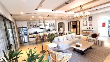 Biệt thự đẳng cấp trên không, duplex, 200m2 Time City, Hai Bà Trưng, nội thất siêu đẹp độc lạ
