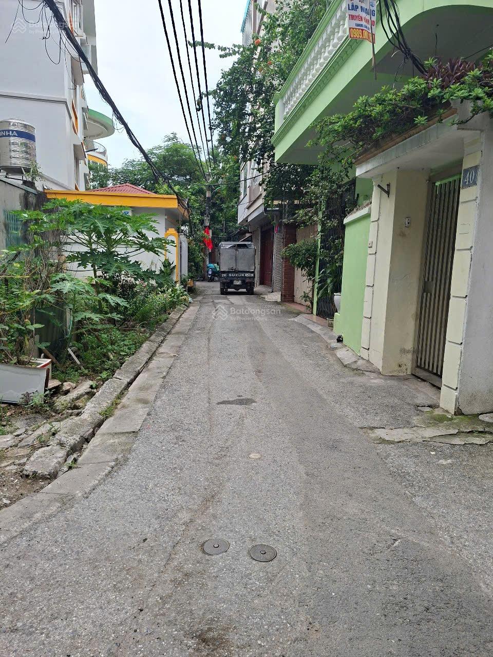 Chính chủ bán gấp đất 31m2, trung tâm Thạch Bàn Long Biên nhỉnh 5tỷ ngõ ô tô, ở & đầu tư