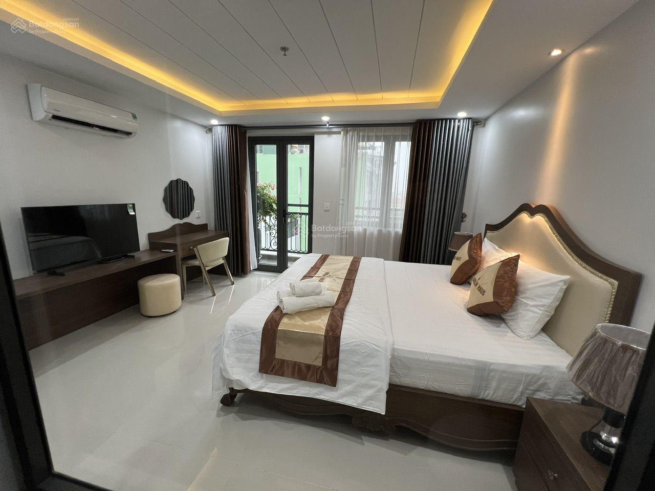 Khách sạn chỉ vài bước chân ra biển, giá khai trương 350.000, phòng đẹp, gần khu phố tây, chợ đêm Khách sạn chỉ vài bước chân ra biển, giá khai trương 350.000, phòng đẹp, gần khu phố tây, chợ đêm