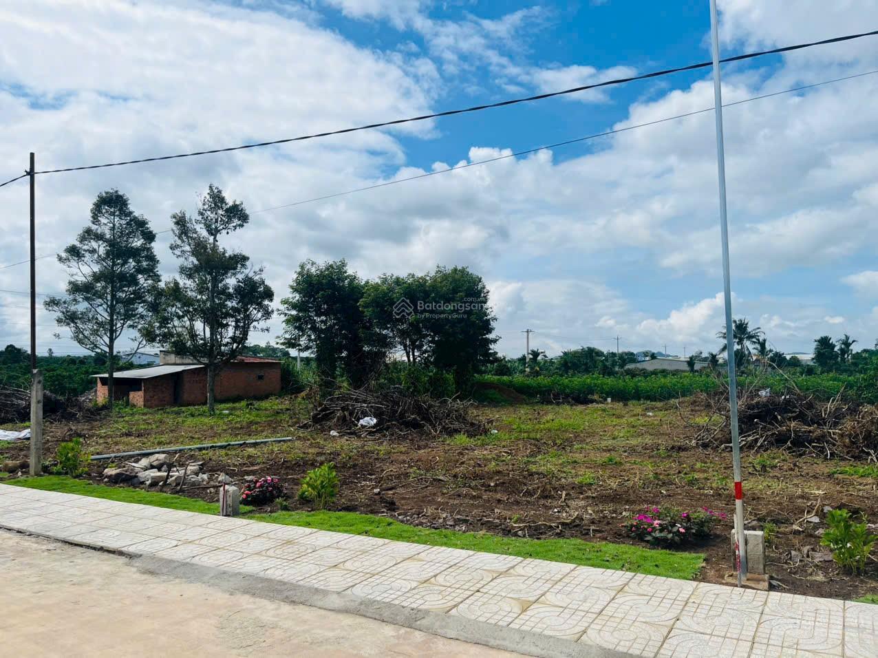 Đất ven Đà Lạt giá tốt để đầu tư chỉ 430tr cho 200m2, đất sẵn thổ cư