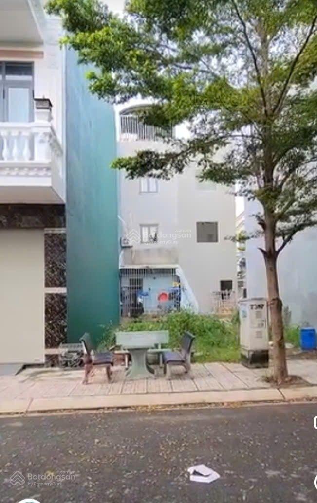 Bán lô đất full thổ cư trong KDC Vĩnh Phú 1 DT 125m2 mặt tiền đường nhựa rộng 10m ra QL13 chỉ 500m