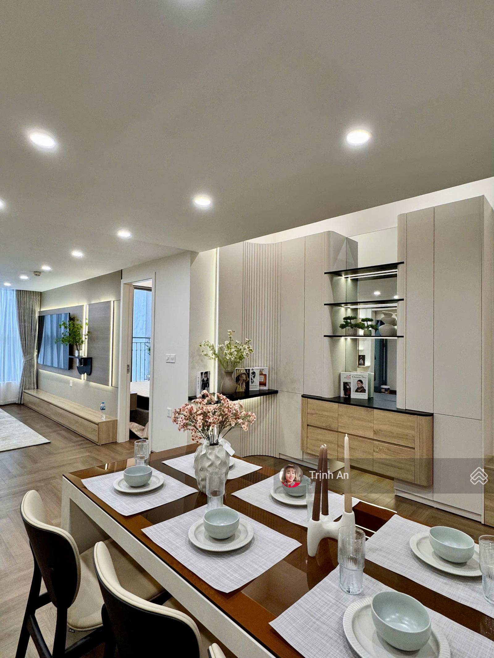 Bán căn Duplex P12-02, 3PN, 117m² sử dụng, full nội thất, giá chỉ 11 tỷ Bán căn Duplex P12-02, 3PN, 117m² sử dụng, full nội thất, giá chỉ 11 tỷ