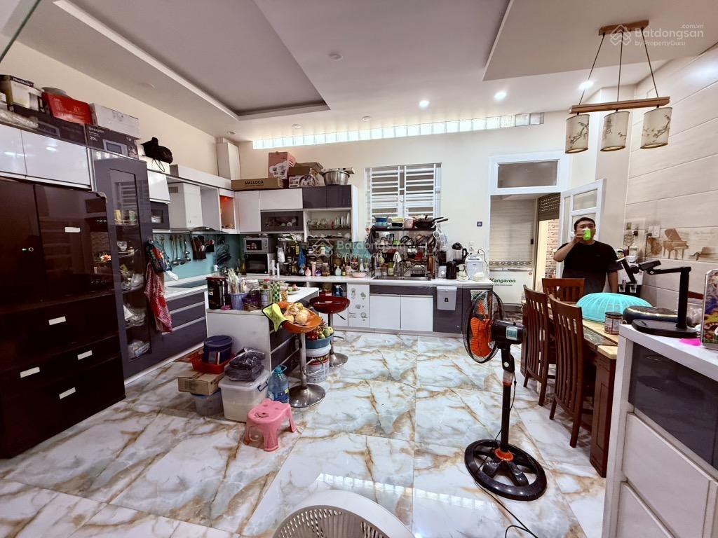 Bán biệt thự tại Đường 7, Quận 8, 14,5 tỷ, 140m2, giá siêu hời, chính chủ Bán biệt thự tại Đường 7, Quận 8, 14,5 tỷ, 140m2, giá siêu hời, chính chủ