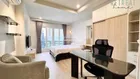 Cho thuê căn hộ dịch vụ Quận 3, 1PN ban công đầy đủ nội thất đường Lý Chính Thắng, gần cầu Công Lý
