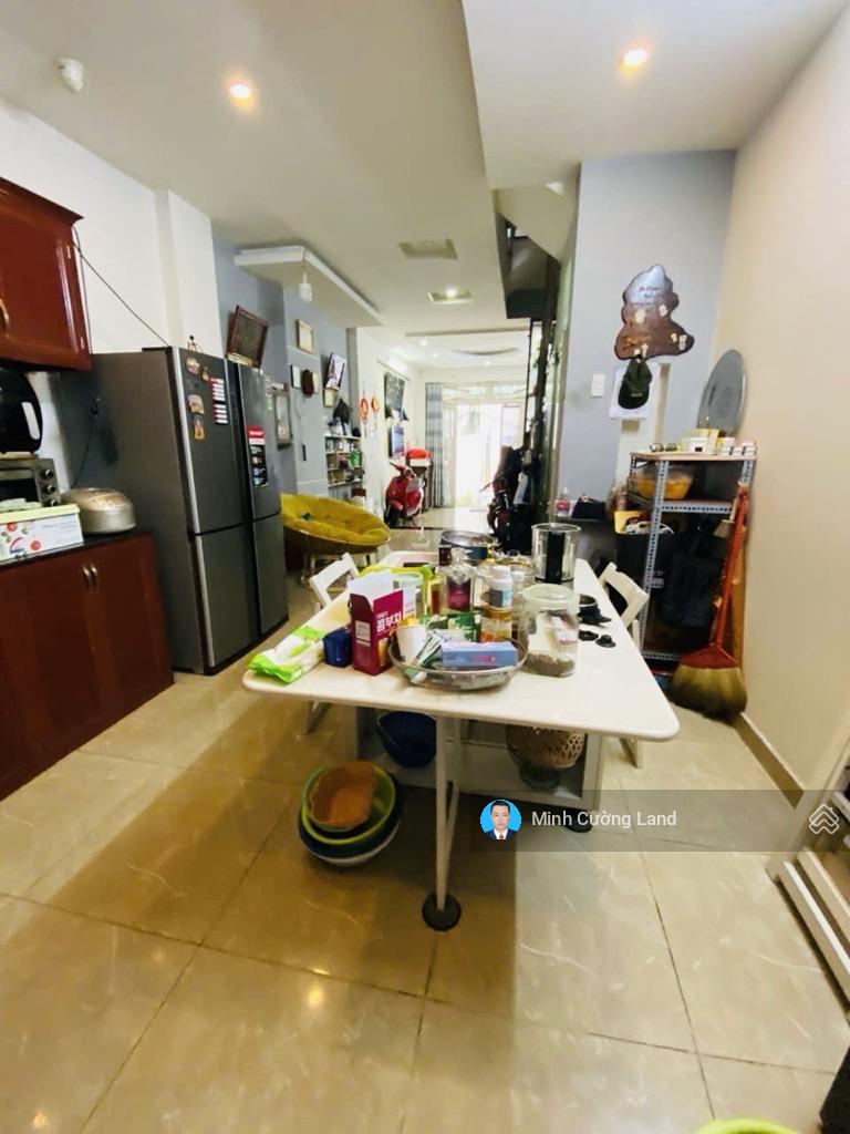 Bán nhà đẹp Trường Sa, Phú Nhuận, 45m2 vuông A4, 4 tầng 5PN, Hẻm 4m cách MT 20m, CHỈ 6TỶ TL