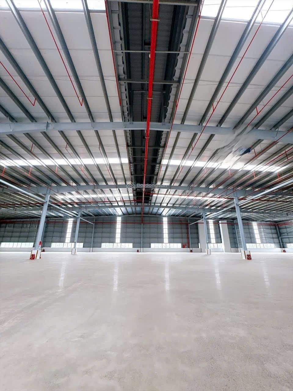 Cho thuê xưởng KCN Nhơn trạch 2400m2, giá cực rẻ Cho thuê xưởng KCN Nhơn trạch 2400m2, giá cực rẻ