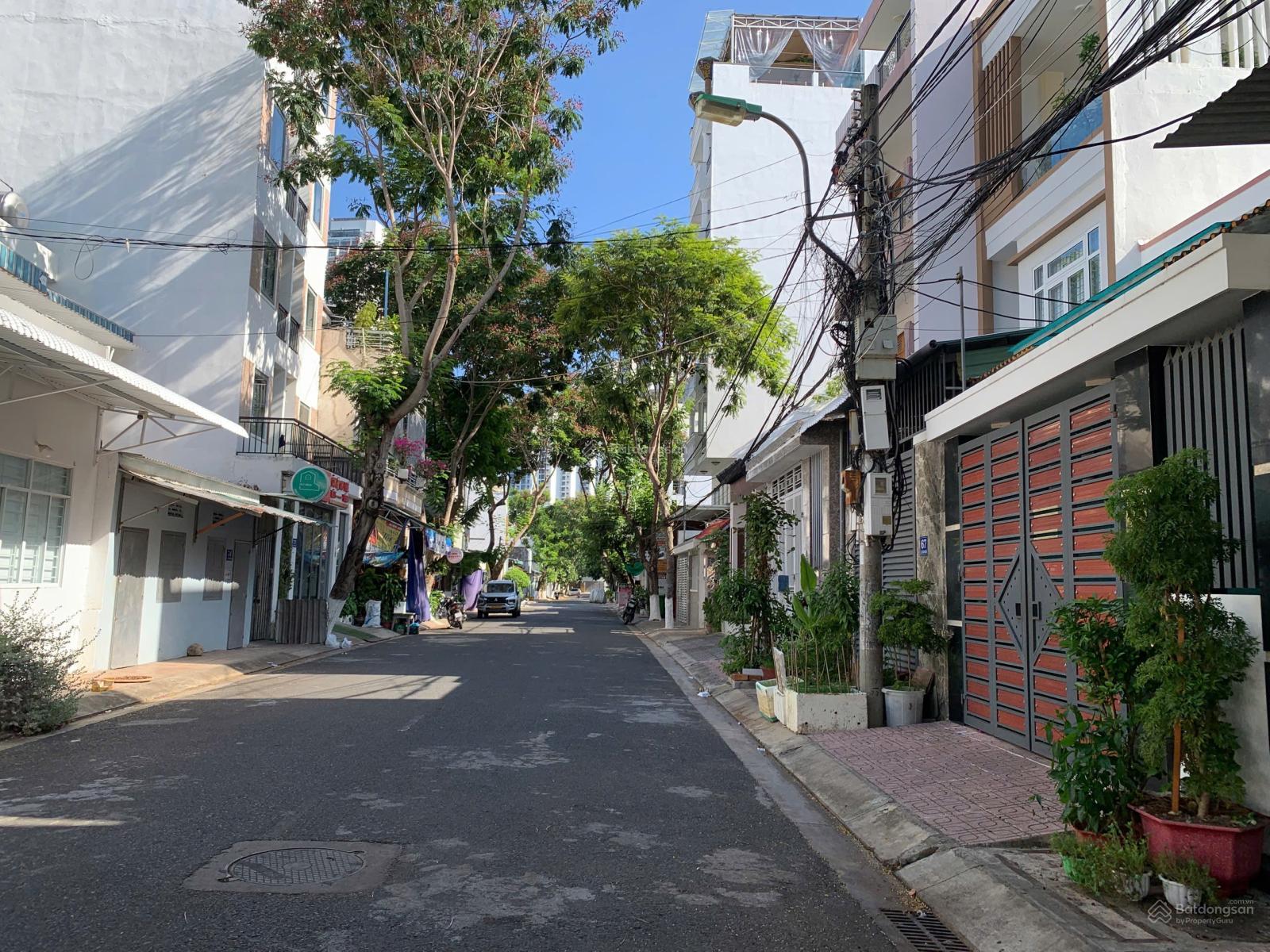 Bán đất ngang 6.5m mặt tiền Lê Văn Huân - Vĩnh Hòa - Bắc Nha Trang