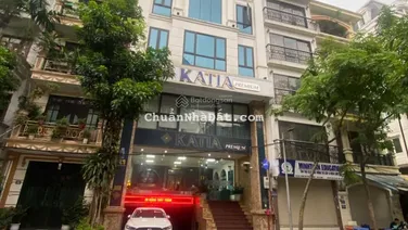 BÁN TÒA BUILDING 9 TẦNG - MẶT PHỐ TRƯƠNG CÔNG GIAI - 102m2 - 62 TỶ - VỈA HÈ - THANG MÁY - HẦM.
