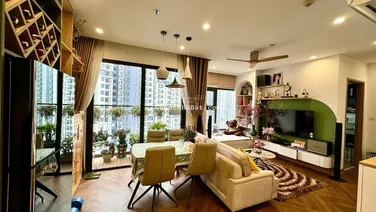 CHO THUÊ CĂN HOA HẬU TẠI TÒA S303 KHU VINHOMES SMART CITY- HƯỚNG MÁT NỘI THẤT SIÊU XỊN SÒ