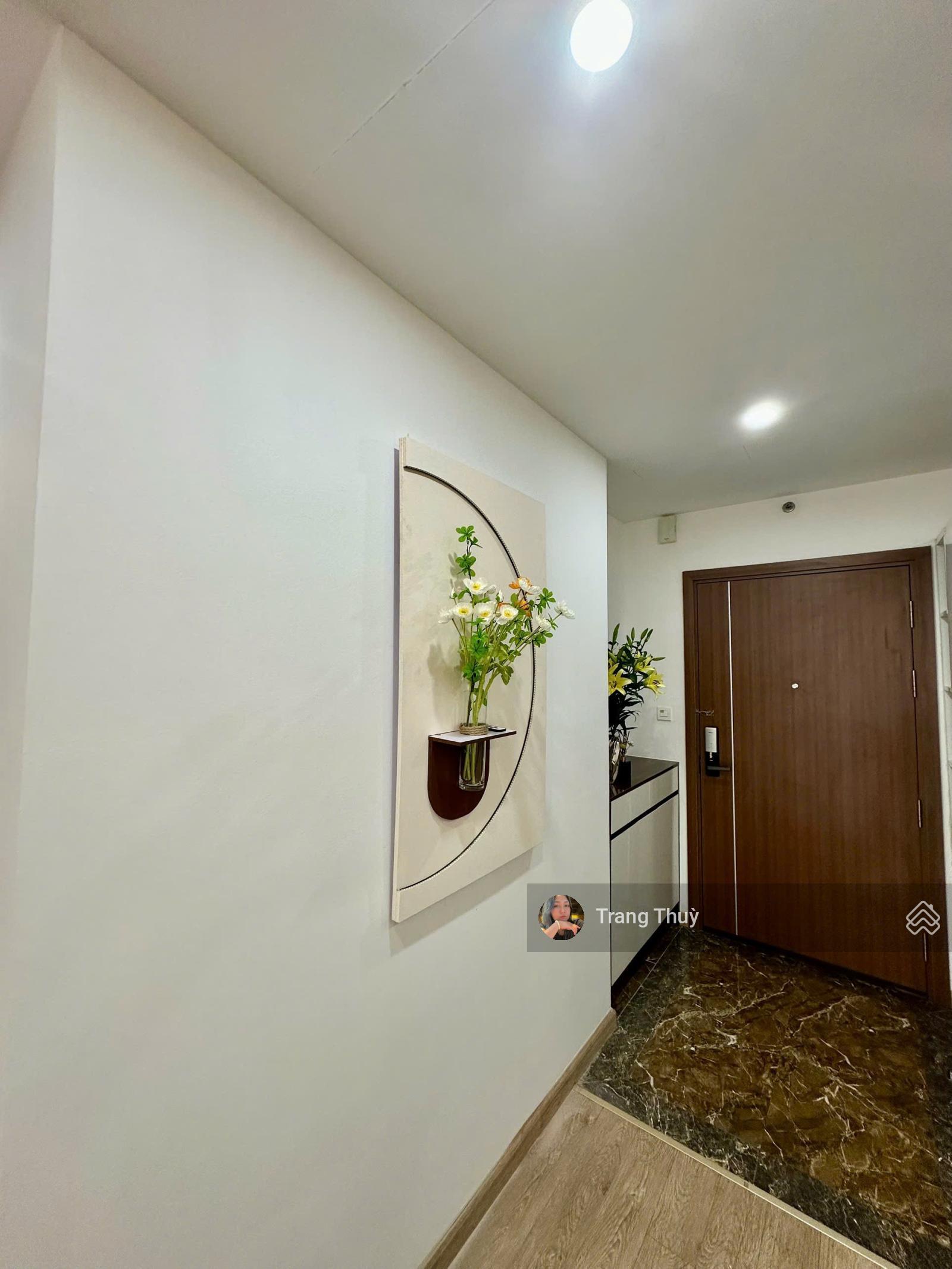 Cần bán căn hộ 3PN có lot xe bao ra sổ tại R1-chung cư Florence Trần Hữu Dực Mỹ Đình. LH 0868 678 ***