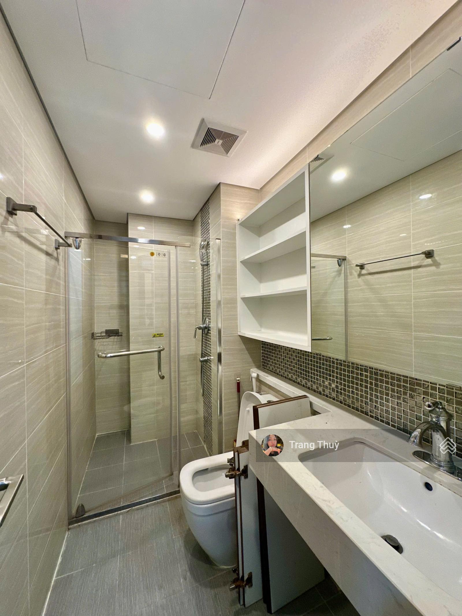Cần bán căn hộ 3PN có lot xe bao ra sổ tại R1-chung cư Florence Trần Hữu Dực Mỹ Đình. LH 0868 678 ***