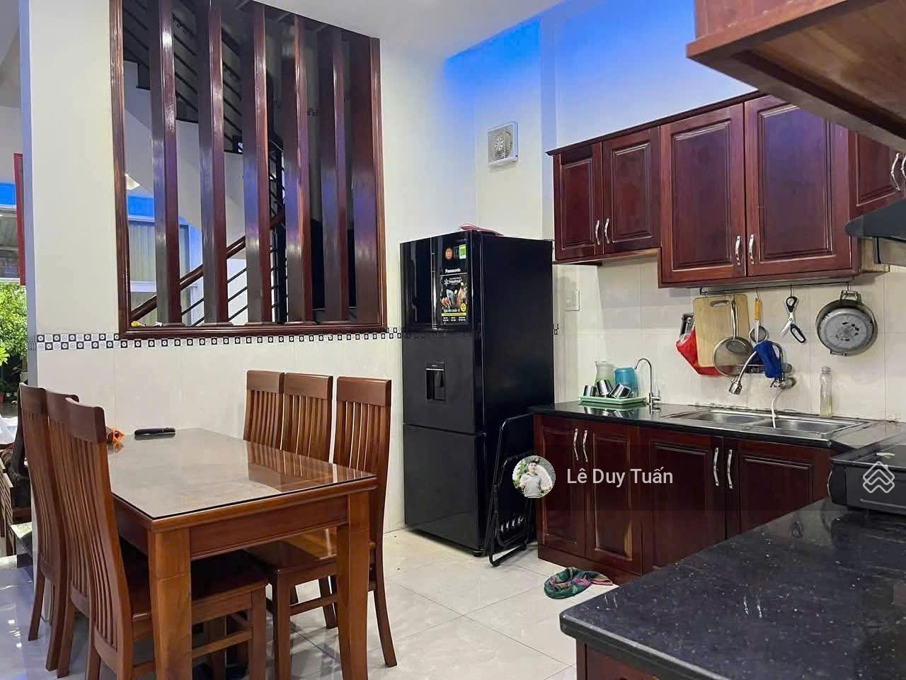 BÁN NHÀ 4 MÊ MẶT TIỀN Ngô Trọng Thiên HẢI CẢNG Phường QUY NHƠN có 4 P.Ngủ, gần Hồ Sinh Thái Đống Đa