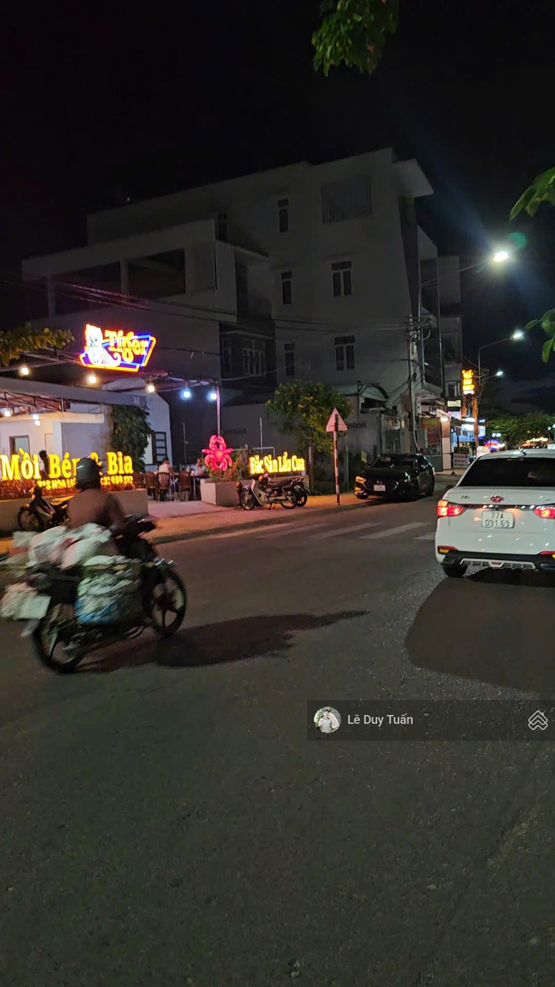 Bán Nhà Mặt Tiền Kinh Doanh Hoa Lư VIEW SÔNG HÀ THANH Đống Đa P.Quy Nhơn 108m2 Ngang5m Chỉ Từ 5tyxx
