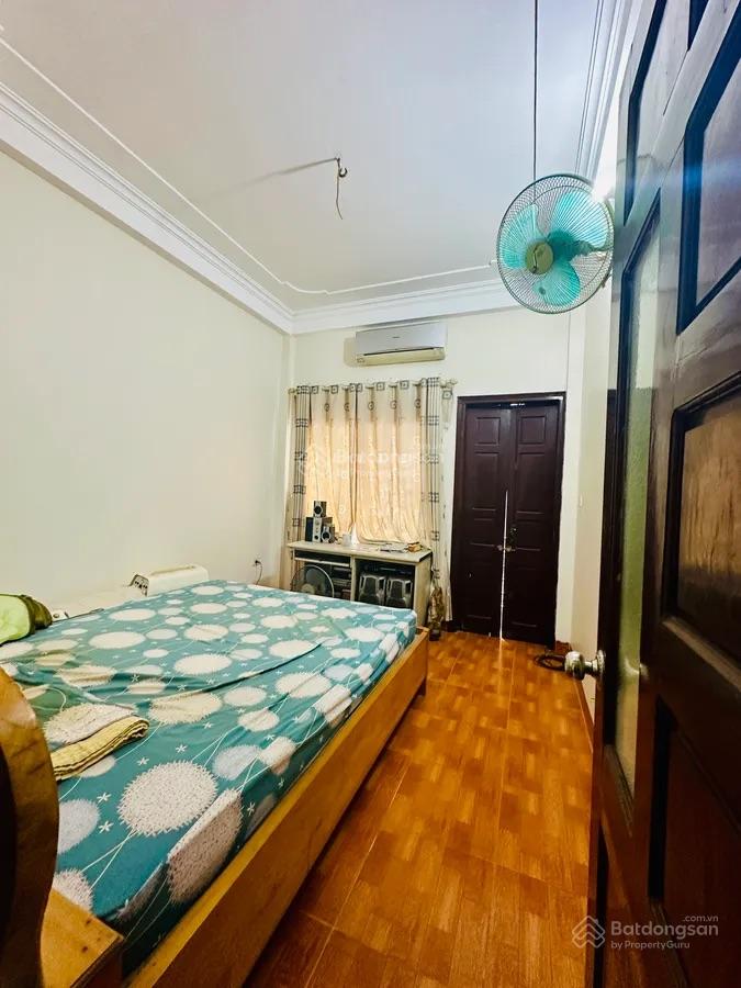 BÁN NHÀ PHỐ KIM GIANG S=36M MT=3.6M Nhà 5T khung Cột Chắc chắn.NHÀ CÁCH PHỐ KIM GIANG Vài Bước chân