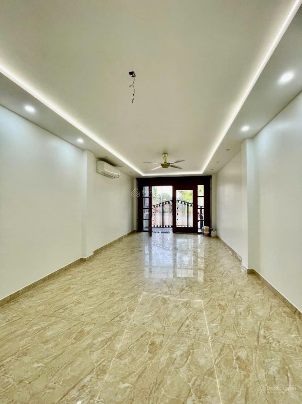 BÁN TÒA VĂN PHÒNG 9 TẦNG CÓ HẦM MỸ ĐÌNH LÔ GÓC Ô TÔ TRÁNH VỈA HÈ RỘNG 69m, 9 tầng giá 28 tỷ 5 BÁN TÒA VĂN PHÒNG 9 TẦNG CÓ HẦM MỸ ĐÌNH LÔ GÓC Ô TÔ TRÁNH VỈA HÈ RỘNG 69m, 9 tầng giá 28 tỷ 5