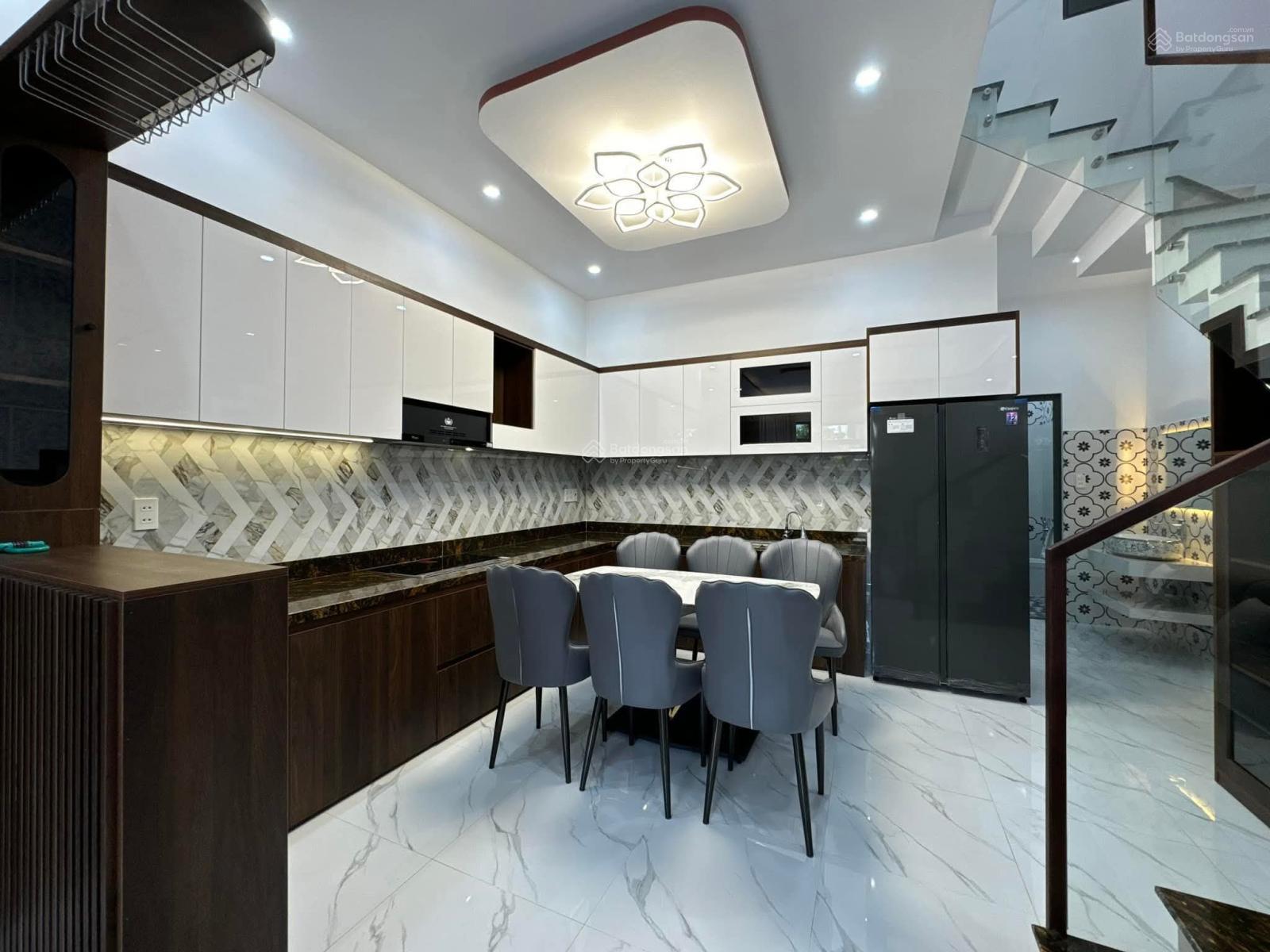 Cực Hiếm! Phố Láng Hạ, ngõ thông kinh doanh, gần phố, 35m ô tô, dt 45m2 *5T