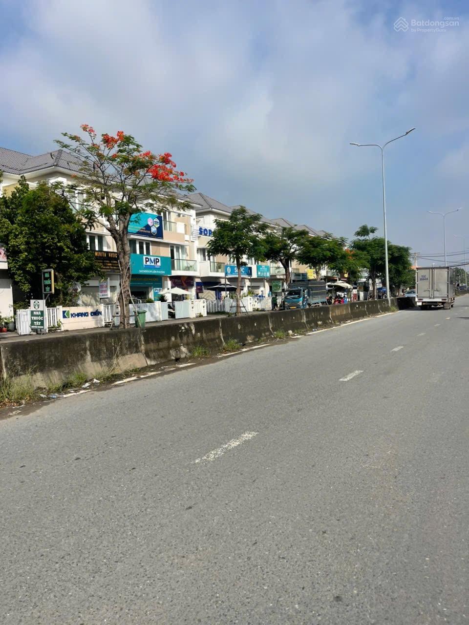 Bán nhanh nhà mặt phố 5x20m sổ hồng riêng giá 23 tỷ tại Merita Khang Điền Bán nhanh nhà mặt phố 5x20m sổ hồng riêng giá 23 tỷ tại Merita Khang Điền