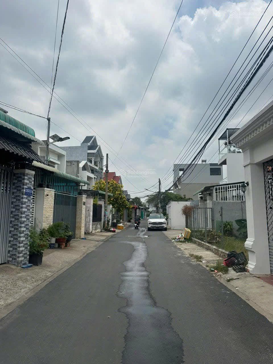 BÁN ĐẤT NGAY ĐỊNH HÒA, THỦ DẦU MỘT. GIÁ 1TY8, 75m2 ( 5 xv15 ). SỔ HỒNG RIÊNG, MẶT TIỀN ĐƯỜNG 6M,