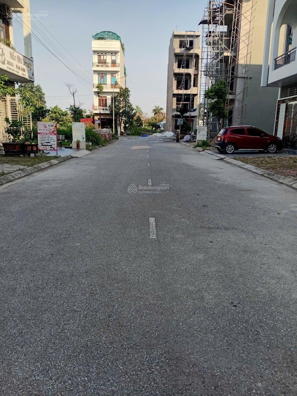 Bán 1 cặp Big C KĐT phía Nam TP Bắc Ninh (có bán lẻ) Bán 1 cặp Big C KĐT phía Nam TP Bắc Ninh (có bán lẻ)