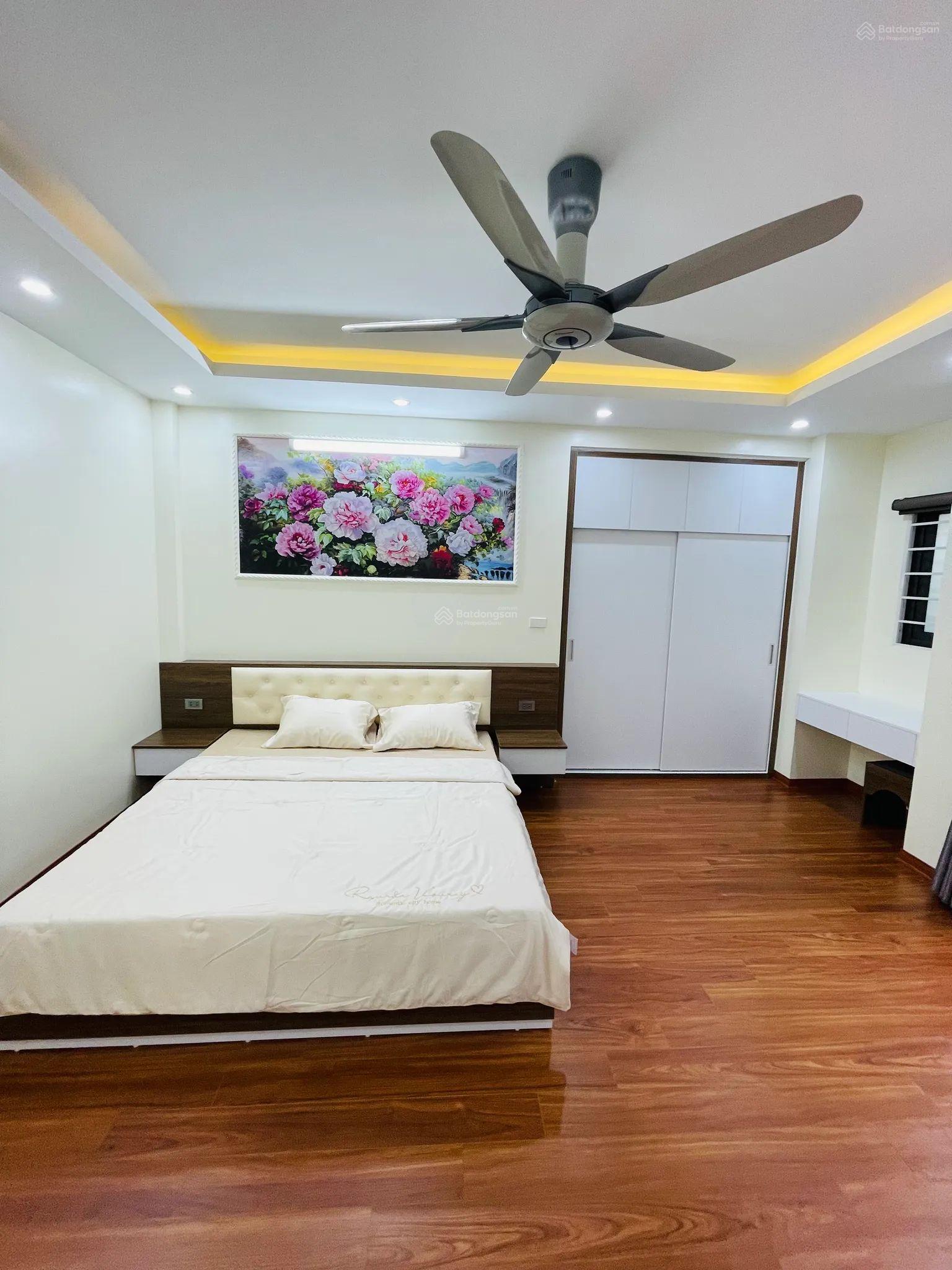 Bán nhà Minh Khai Hà Nội, giá siêu hời 8,15 tỷ, 45m2 5 tầng Bán nhà Minh Khai Hà Nội, giá siêu hời 8,15 tỷ, 45m2 5 tầng