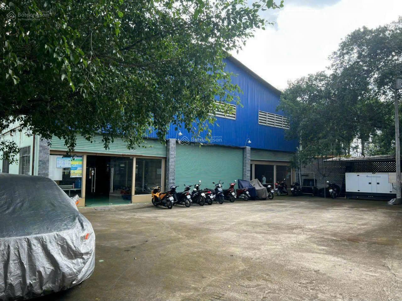 Cho thuê nhà xưởng đường Quốc Lộ 22 cách cầu vượt Củ Chi 1km giá rẻ