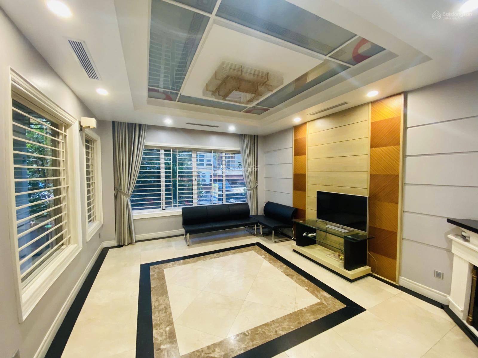 Cho thuê biệt thự Nguyễn Cơ Thạch, 120m, 5 tầng, MT 7m, nhà đẹp, 46Tr