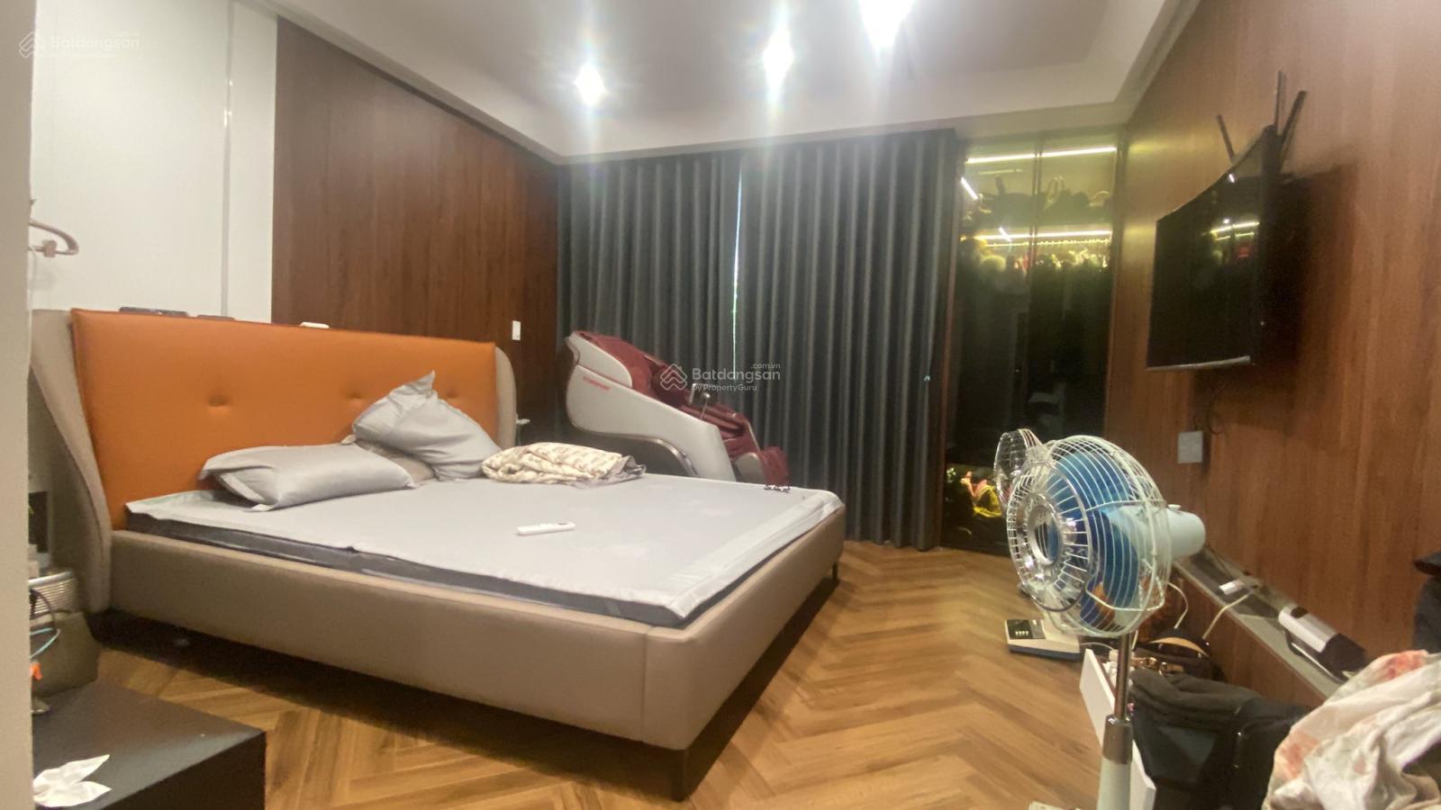 Bán nhà riêng ngõ 106 Hoàng Quốc Việt, Cầu Giấy, 68m2 thang máy, 6 tầng, ô tô, full nội thất, 24 tỷ