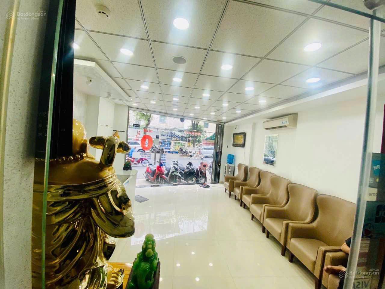 Bán nhà MẶT TIỀN đường Sư Vạn Hạnh quận 10 với diện tích 55m2 với giá chỉ 19 tỷ