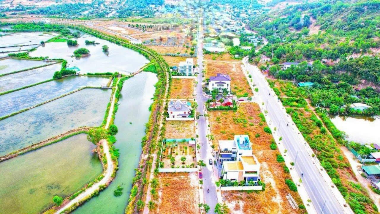 BÁN LÔ ĐẤT BIỆT THỰ DỰ ÁN VEN SÔNG TẮC NHA TRANG HƯỚNG CHÍNH ĐÔNG VIEW SÔNG GIÁ TỐT NHẤT 23,5TR/M2