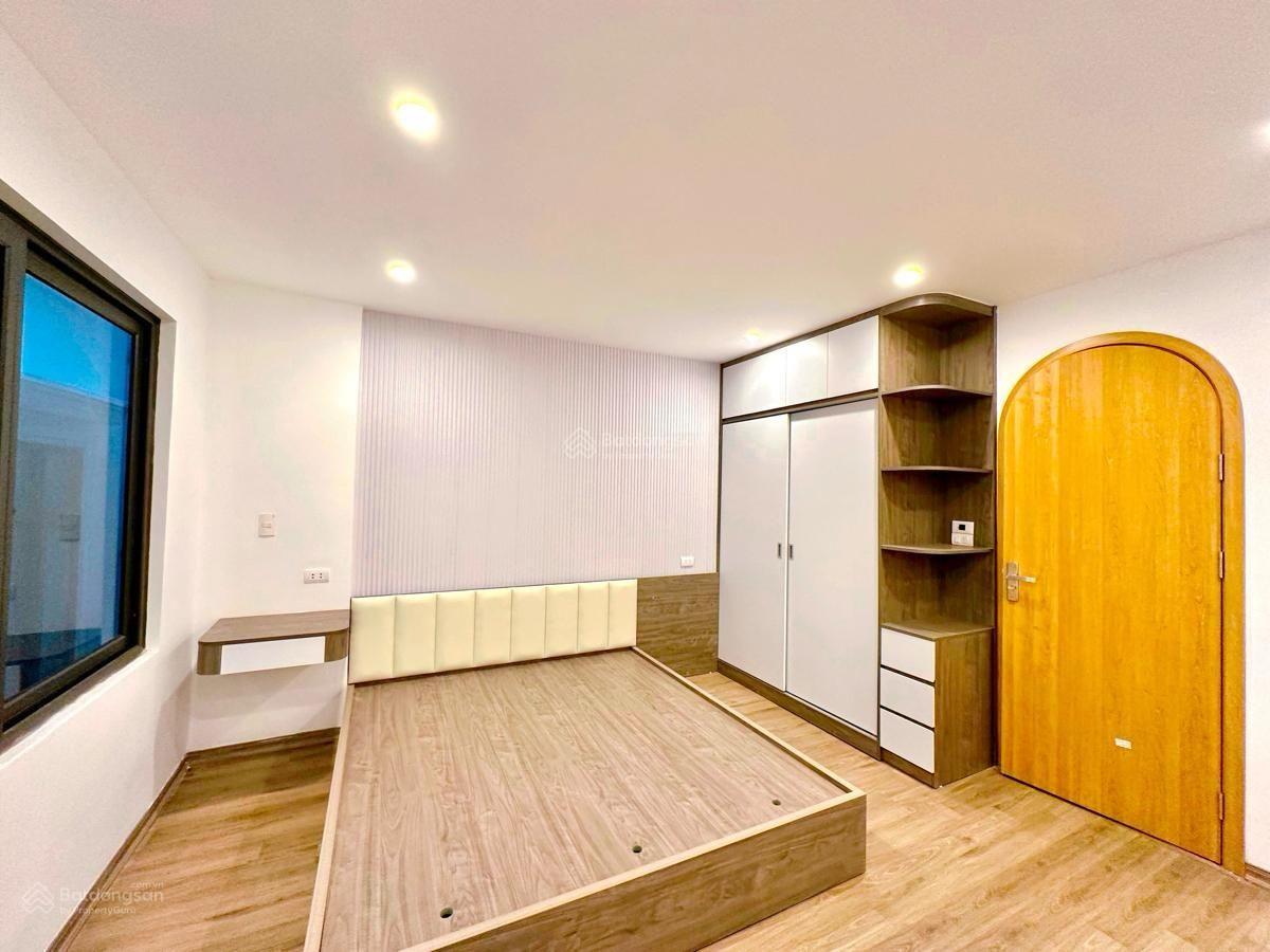 Bán nhà phố Phương Mai 5 tầng thang máy, mới đẹp ở ngay, khi vực tiện ích an sinh đỉnh