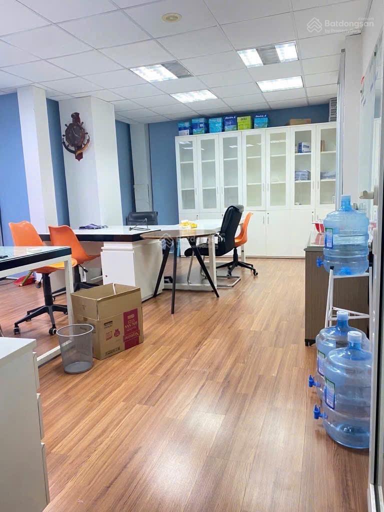 MT TOÀ NHÀ VĂN PHÒNG CHO THUÊ HƠN 100tr/THÁNG TRUNG TÂM Q1 , DT 100m2 , CHỈ 26.5 TỶ