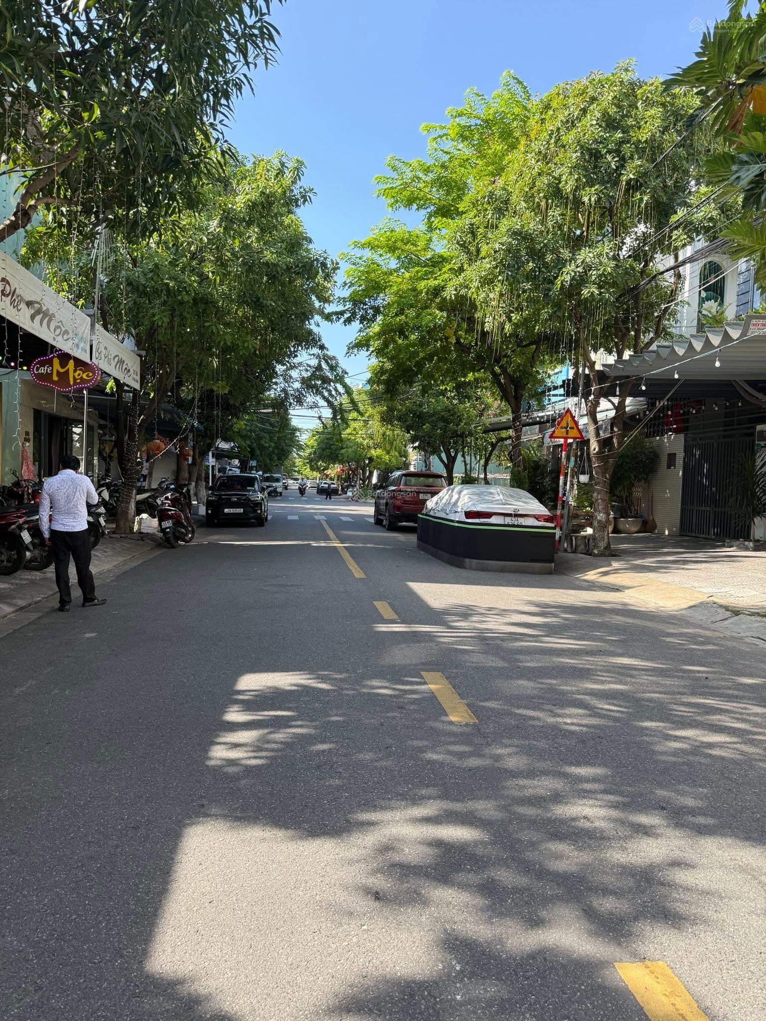 Cần bán gấp căn nhà 4 tầng mặt tiền đường Hưng Hoá 1 gần Tố Hữu thuộc Hải Châu tp Đà Nẵng Cần bán gấp căn nhà 4 tầng mặt tiền đường Hưng Hoá 1 gần Tố Hữu thuộc Hải Châu tp Đà Nẵng