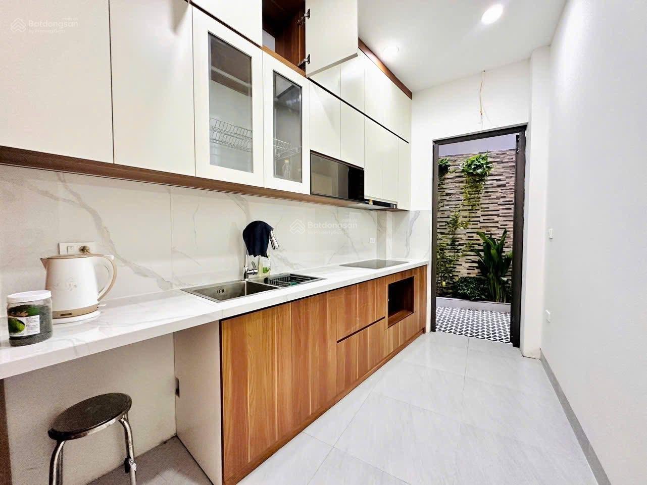 NHÀ MẶT NGÕ 3 GÁC ĐUA - THÔNG TỨ TUNG - 40M RA Ô TÔ TRÁNH - MINH KHAI 45M x 5T MT5M NHỈNH 8T