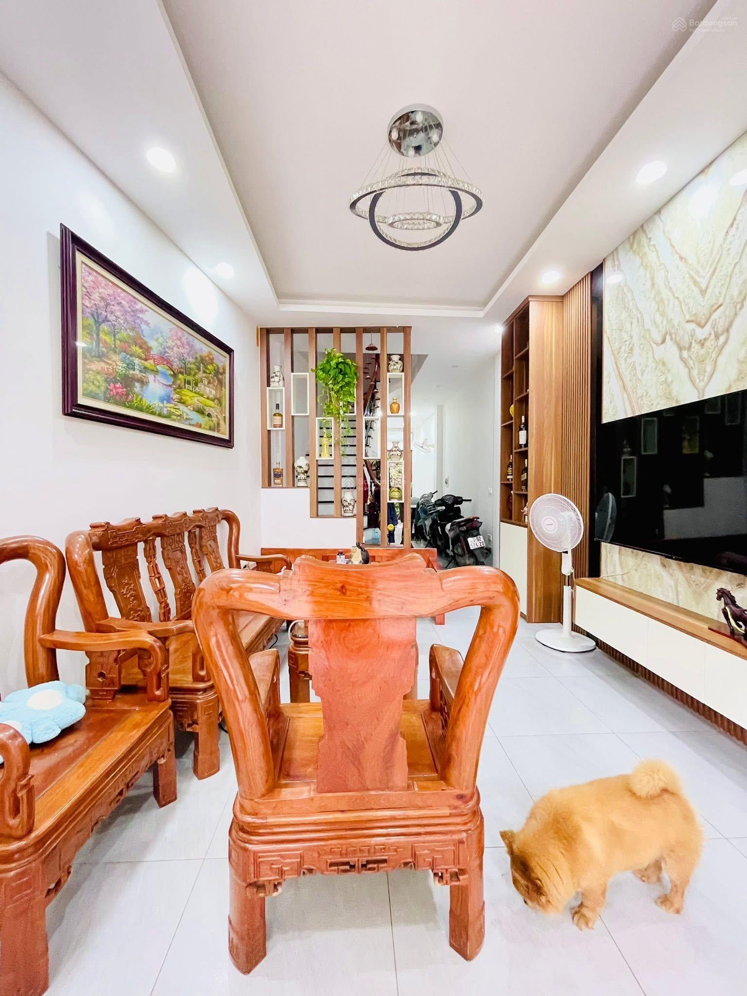 NHÀ MẶT NGÕ 3 GÁC ĐUA - THÔNG TỨ TUNG - 40M RA Ô TÔ TRÁNH - MINH KHAI 45M x 5T MT5M NHỈNH 8T