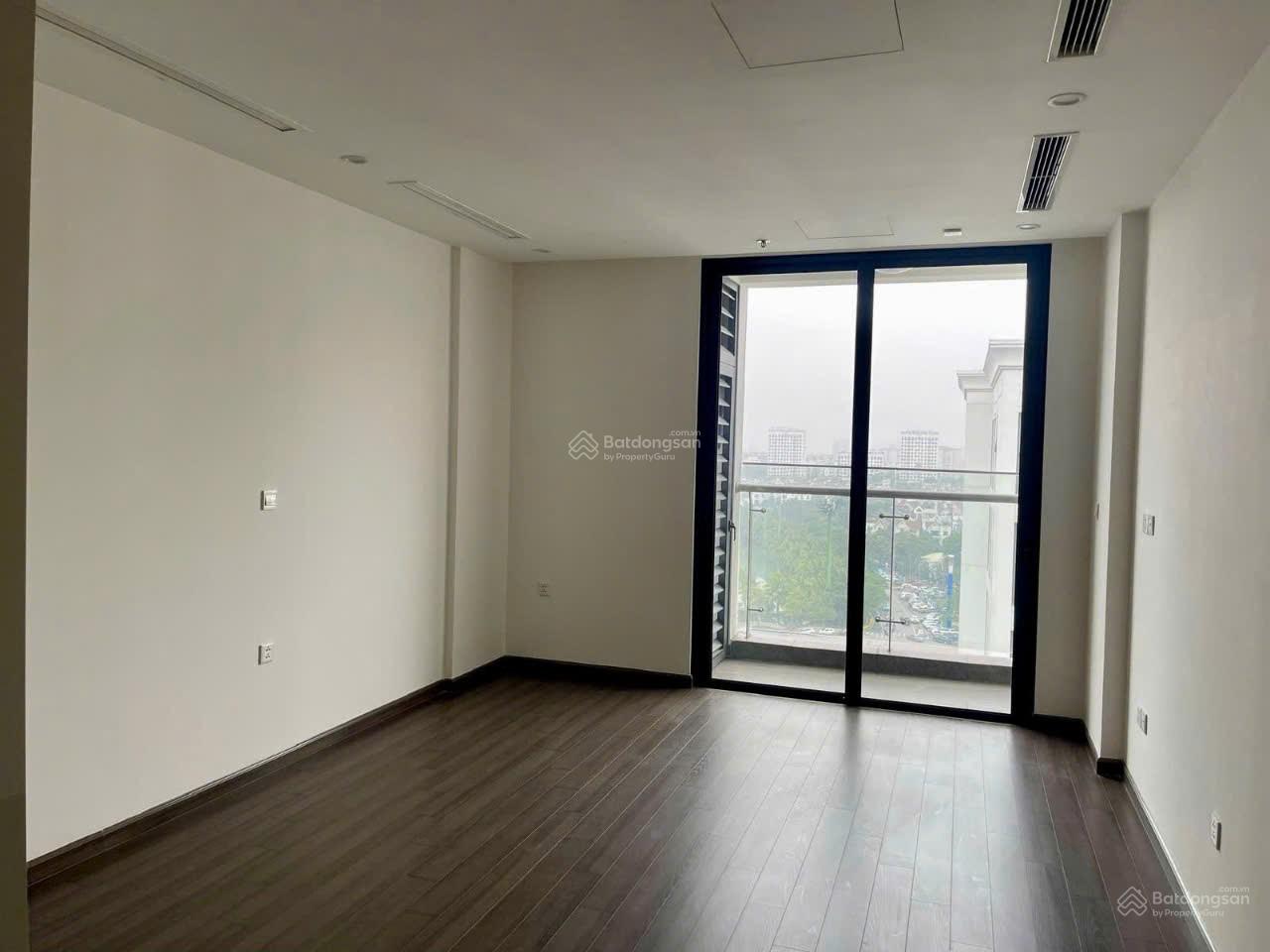 11tr/th căn 2ng2w nội thất cơ bản vào ngay, lh: 0934 655 ***