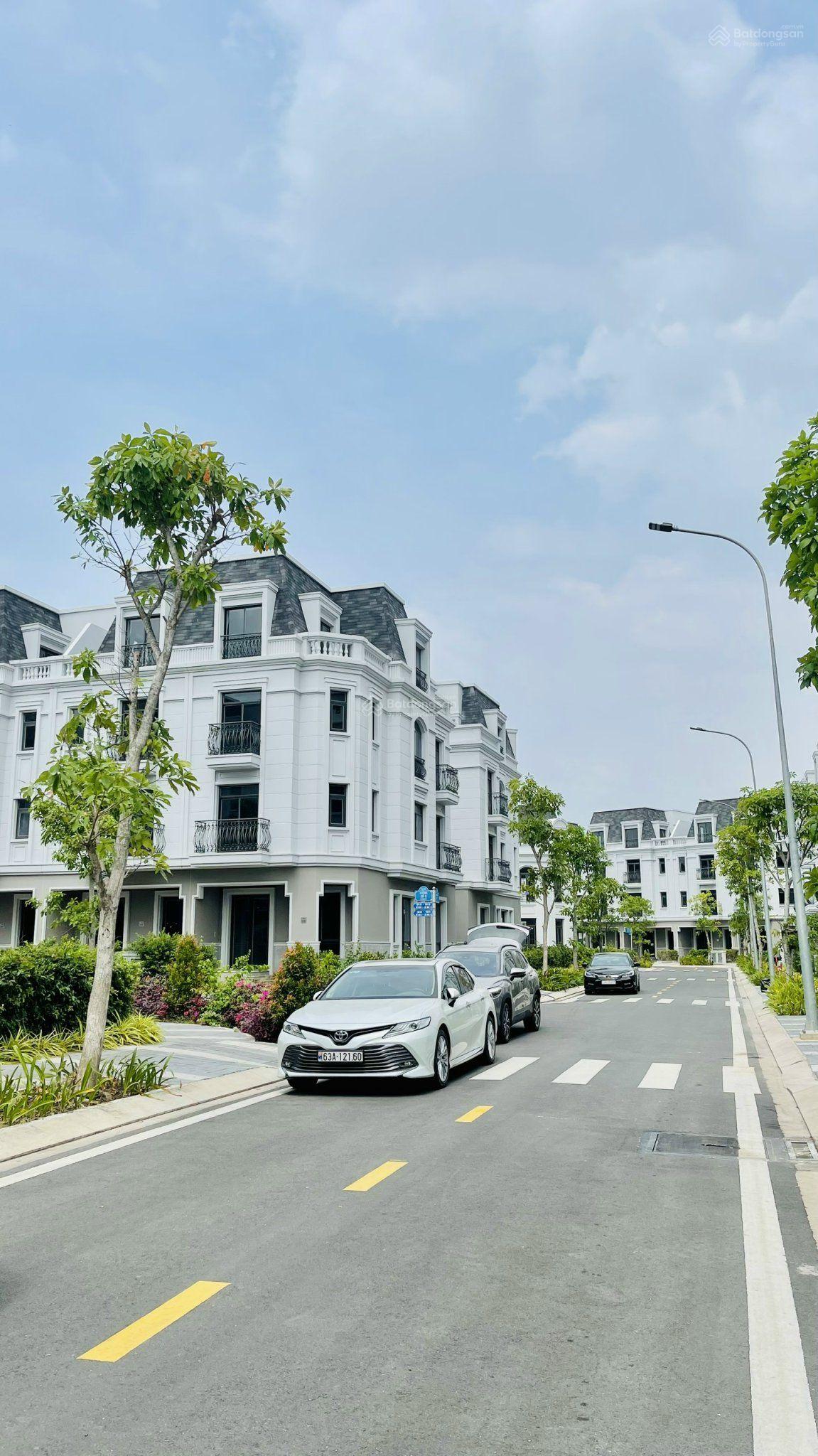 BÁN Nhượng Lại Nhà biệt Thự liền kề Almelie Villa Phú Mỹ Hung, Nhà Bè, 6 x 22m 1 trêt 2 lầu Giá 12t BÁN Nhượng Lại Nhà biệt Thự liền kề Almelie Villa Phú Mỹ Hung, Nhà Bè, 6 x 22m 1 trêt 2 lầu Giá 12t