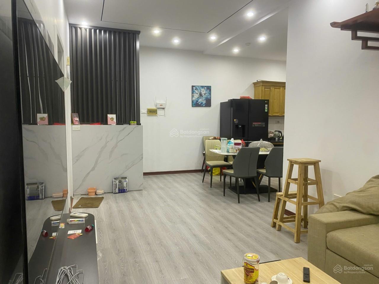 Bán căn 2 ngủ 75m2 tầng 23 tòa CT4 Văn Khê, giá 4.1 tỷ full đồ