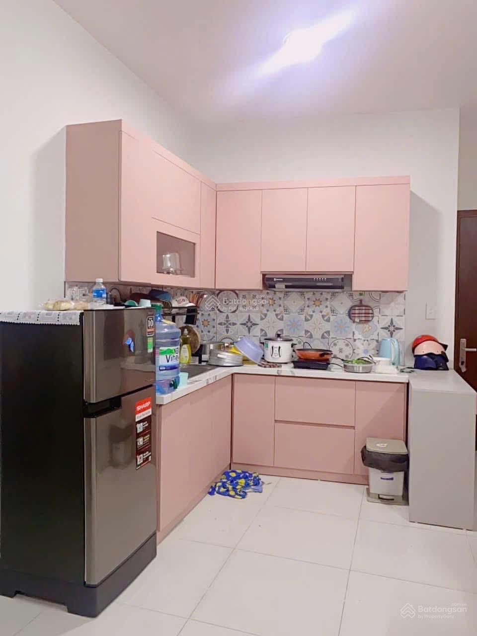 Cho thuê căn hộ Tô Ký Tower Q12, căn góc 65m2, 2PN-2WC, có ban công, full nội thất, giá 8tr5