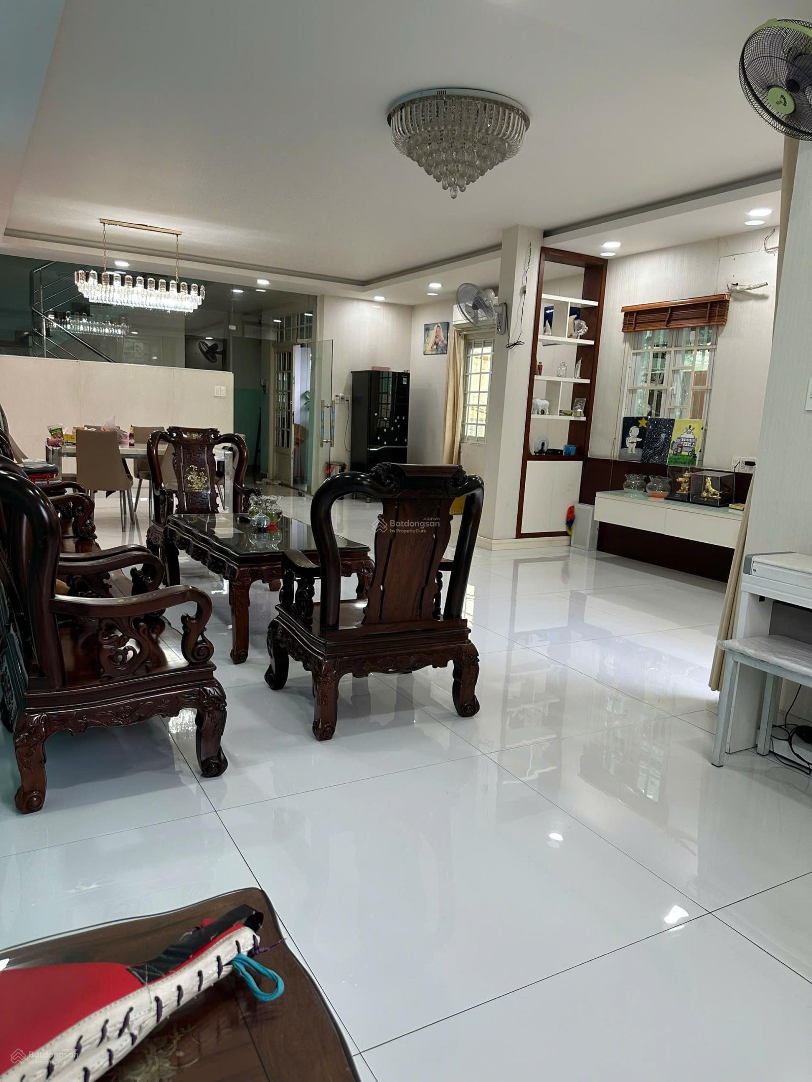 Cho thuê nhà khu vip Tô Hiệu - 5x20m 4,5 Tấm - 6 PN - Giáp Tân Bình,Q.11,Hòa Bình,Phan Anh